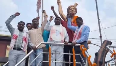 हज़ारीबाग: भगवान बिरसा मुंडा की 125वीं पुण्यतिथि पर श्रद्धांजलि सभा का आयोजन