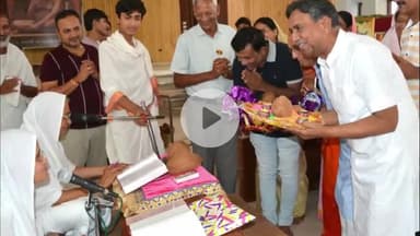 गिरिडीह: विश्व शांति के लिए मधुबन के गुणायतन में णमोकार मंत्र का पाठ एवं शांति मंत्र का जाप किया गया