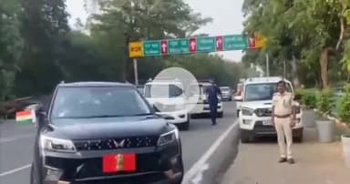 पटना ग्रामीण: राज्यपाल आरिफ मोहम्मद खान राजद के वरिष्ठ नेता अब्दुल बारी सिद्दीकी के आवास पर पहुंचे