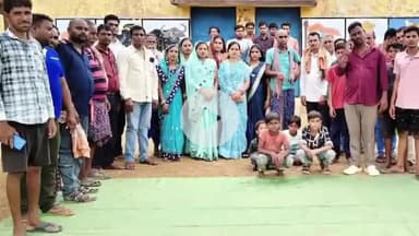 बसना: बेल्डीहपठार में अब नहीं बनेगी शराब, कुमारी भास्कर ने पुलिस प्रशासन के समक्ष ग्रामीणों को दिलाई शपथ