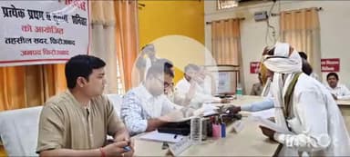 फिरोज़ाबाद: तहसील सदर में संपूर्ण समाधान दिवस सम्पन्न, 50 शिकायतें आईं, जिनमें से पांच का मौके पर निस्तारण किया गया