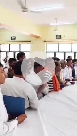 नरवल: नरवल तहसील में एडीएम भू आध्यात्मि आशुतोष दुबे की अध्यक्षता में संपूर्ण समाधान दिवस का आयोजन किया गया