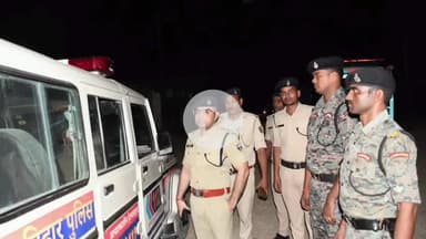 बेतिया: बेतिया पुलिस अधीक्षक ने ERV 112 वाहनों का निरीक्षण किया, महत्वपूर्ण दिशा-निर्देश दिए