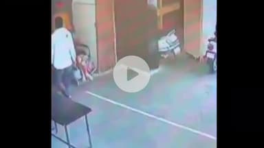 झांसी: मेडिकल कॉलेज में बीमार पति को छोड़कर चली गई पत्नी, पति की हुई मौत