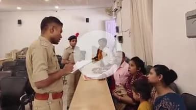 आरा: भोजपुर SP द्वारा जनता दरबार में जन सुनवाई की गई एवं परिवादियों की शिकायतों के निस्ताररण के निर्देश दिए