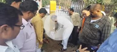 बाबई: माखन नगर MLA विजयपाल सिंह ने नगर परिषद में किया पौधारोपण