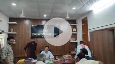 पीपलदा: अयाना से छत्रपुरा उर्फ कुम्हारिया गांव तक सड़क निर्माण को लेकर ग्रामीणों ने उपखंड अधिकारी इटावा को दिया ज्ञापन