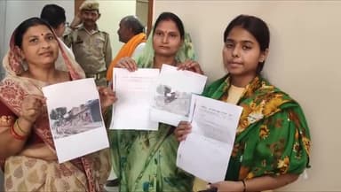 मथुरा: महाविद्या कॉलोनी में निगम द्वारा की गई नाला निर्माण एवं सड़क की तोड़फोड़ से स्थानीय लोग परेशान #jansamasya