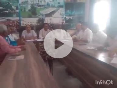 छौड़ाही: प्रखंड कार्यालय के सभागार में 20 सूत्री क्रियान्वयन समिति की हुई बैठक, प्रखंड विकास पदाधिकारी रहे मौजूद