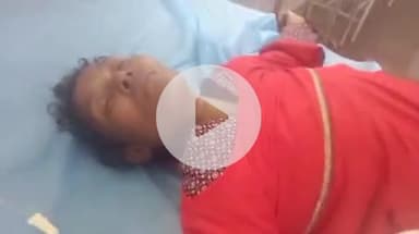 बारां: बैंगना बैंगनी रोड पर लावारिस हालत में बेहोश पड़ी मिली अज्ञात महिला, पुलिस ने जिला अस्पताल में कराया भर्ती