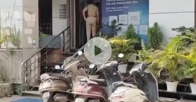 पटना ग्रामीण: सुरक्षा के लिए पटना के बैंकों और आभूषण दुकानों में जांच, 100 ग्राम गांजे के साथ 2 लोग गिरफ्तार