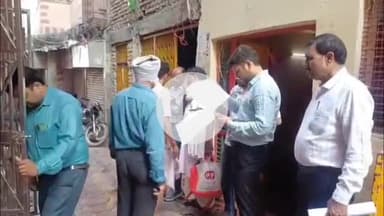 मथुरा: वृन्दावन में कॉरिडोर के परिक्षेत्र में आने वाली दुकानों और मकानों का किया गया सर्वे