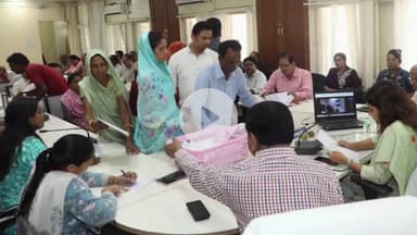 शाजापुर: मुख्यमंत्री जनसुनवाई में आए 152 आवेदन, कलेक्टर सुश्री ऋजु बाफना ने की सुनवाई