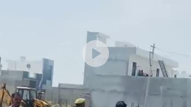 लाडपुरा: कोटा बोरखेड़ा में अवैध निर्माण पर कोटा विकास प्राधिकरण ने चलाया पीला पंजा