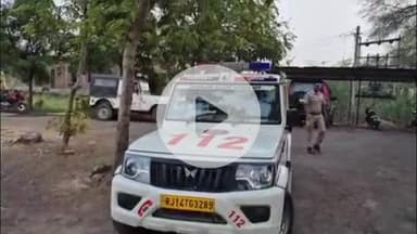 सांगोद: बपावर पुलिस ने कस्बे में अवैध धारदार हथियार छुरी के साथ वारदात की फिराक में घूम रहे एक शख्स को किया गिरफ्तार