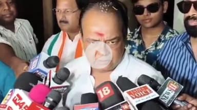 कांके: प्रोजेक्ट भवन में स्वास्थ्य मंत्री ने स्मृति ईरानी पर कसा तंज, बताया टीवी सीरियल की अभिनेत्री