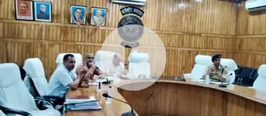 बहराइच : देशी शराब की दुकानों के लिए ई-लाटरी का आयोजन
10 दुकानों के लिए आये 815 आवेदन, 
3.26 करोड़ प्राप्त हुआ राजस्व