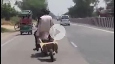 बड़ौत: गौरीपुर रोड पर बाइक सवार 2 पुरुष और 1 महिला द्वारा पीछे से एक ईट ढोने वाले रेहड़े को खींचने का जानलेवा वीडियो हुआ वायरल