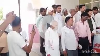 श्योपुर: कोर्ट के कर्मचारी की मौत के मामले में निष्पक्ष जांच की मांग हेतु OBC महासभा ने कलेक्ट्रेट पर किया प्रदर्शन, दिया ज्ञापन