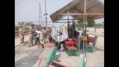 अमरोहा: अमरोहा नगर में बालश्रम के खिलाफ होटलों, ढाबों और वर्कशॉप पर चलाया गया चेकिंग अभियान, किया गया जागरूक