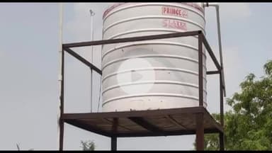 नबीनगर: पानी की समस्या को देखते हुए नगर पंचायत क्षेत्र में लगाया जा रहा प्याऊ