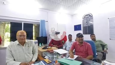 हज़ारीबाग: हजारीबाग में चरमराई विद्युत व्यवस्था, विभाग ने दी सफाई, DVC पर फोड़ा ठीकरा