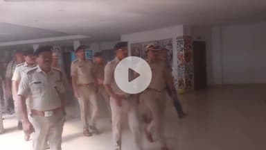 हज़ारीबाग: हजारीबाग पुलिस ने डिटेंशन सेंटर से फरार तीनों बांग्लादेशी नागरिकों को किया गिरफ्तार, न्यायिक हिरासत में भेजा