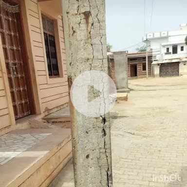 आहोर: जर्जर बिजली के पोल व लटकते तारों से बारिश के दिनों में खतरे की आशंका। 
#जनसमस्या