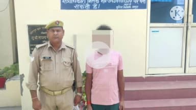 मिलक: मिलक कोतवाली पुलिस ने लोहा पट्टी गांव के पास से चोरी के मुकदमे में एक वारंटी को गिरफ्तार कर कोर्ट में पेश किया, जेल