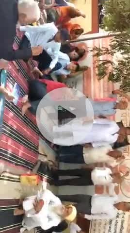 बढ़ता जा रहा इंतजार, नहीं हो रही सुनवाई
-भुगतान की मांग को लेकर 112 वें दिन भी धरने पर डटे रहे जेके फैक्ट्री के मजदूर