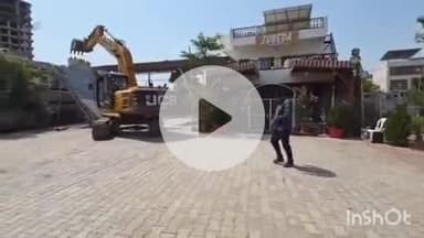 અમદાવાદ શહેર: શહેરના જુહાપુરામાં કૂખ્યાત નઝીર વોરાના ગેરકાયદેસર બાંધકામને તોડી પાડવામાં આવ્યું