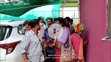 दमोह: शहर में अवैध वसूली कर रहे नकली किन्नर गिरोह का असली किन्नरों ने किया पर्दाफाश, कोतवाली पुलिस के किया सुपुर्द