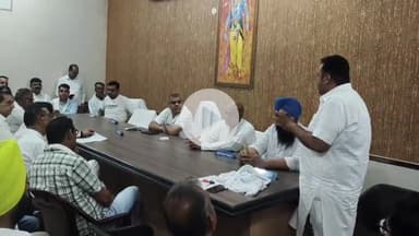 अनूपगढ़: अनूपगढ़ के व्यापार मंडल में जिला बहाली की मांग को लेकर विभिन्न संगठनों की बैठक हुई