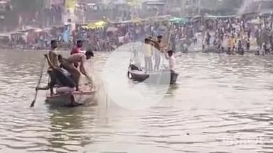 कुंडा: मानिकपुर राजघाट पर नाविक की नाव चलाते समय गंगा में डूबने से हुई मौत