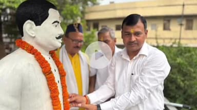 शाहजहांपुर: संकल्प संस्था ने खिरनीबाग स्थित बिस्मिल उद्यान में अमर शहीद बिस्मिल की जयंती मनाई