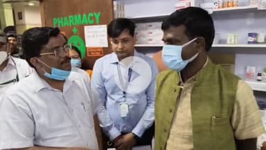 कांके: उपायुक्त ने किया सदर अस्पताल का निरीक्षण, मरीजों से मिलकर जाना हालचाल और सुनी समस्याएं