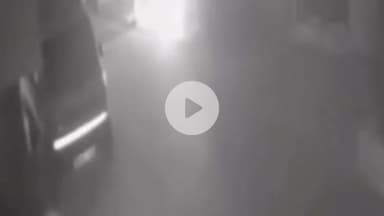 हुज़ूर: भोपाल में बदमाशों का आतंक, पार्षद कार्यालय के सामने बाइक में लगाई आग