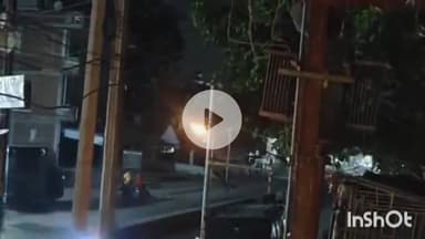 नवादा: नवादा संस्कार रेस्टोरेंट के पास ट्रांसफार्मर के पास अचानक तार में लगी आग, टूटकर गिरा