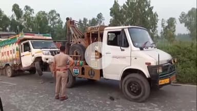 हसनपुर: हथियाखेड़ा गांव के पास तेज रफ्तार मैक्स वाहन की टक्कर से बाइक सवार की हुई मौत, परिजनों ने किया हंगामा