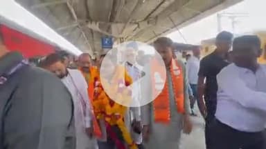 लाडपुरा: भाजपा के राष्ट्रीय महासचिव व राजस्थान प्रभारी डॉक्टर अग्रवाल का कोटा स्टेशन पर हुआ जोरदार स्वागत