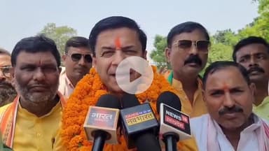 देेेवरिया: देवरिया के BJP सांसद आप्रेशन सिंदूर को बताने पांच देशों की यात्रा पर गए थे, वापसी पर हुआ जोरदार स्वागत