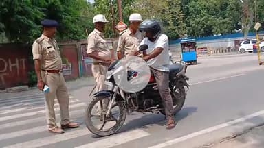 बेतिया: बेतिया में पुलिस ने चलाया वाहन चेकिंग अभियान, ₹2.52 लाख वसूला जुर्माना