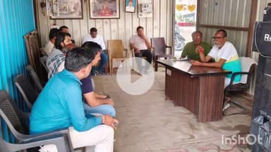 गुलाबगंज: क्षेत्र के एक दर्जन से अधिक नागरिकों ने विभिन्न समस्याओं के समाधान के लिए विधायक को दिए आवेदन