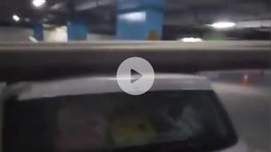 दादरी: नोएडा के स्पेक्ट्रम मॉल में गिरा फायर हाइड्रेंट पाइप, नीचे खड़ी कार क्षतिग्रस्त, टल गया बड़ा हादसा