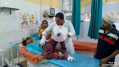 मिर्ज़ापुर: छह पंपवा के पास स्कूटी सवार महिला को बचाने में ईरिक्शा लेकर पलटा दिव्यांग चालक, घायल अवस्था में मंडलीय अस्पताल में भर्ती