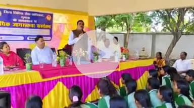 गुमला: विश्व बाल श्रम निषेध दिवस पर मुरकुंडा में पीएलबीयों द्वारा कार्यक्रम का आयोजन