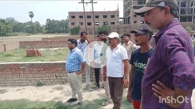 गोपालगंज: हजियापुर वार्ड 27 में खाड़ किनारे लोगों द्वारा बनाया गया रास्ता, जिला प्रशासन के आदेश पर अतिक्रमण हटाया गया