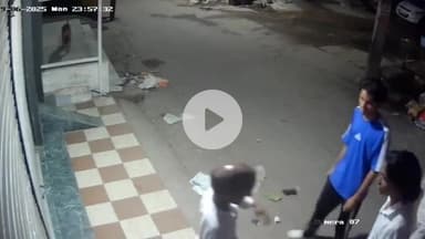 कांके: रांची के चर्च रोड पर मानसिक रूप से कमजोर व्यक्ति से लूटपाट, सीसीटीवी फुटेज हुआ वायरल