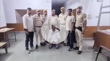 लाडपुरा: मकबरा थाना पुलिस ने सोशल मीडिया पर हथियार का प्रदर्शन करने वाले शख्स को चाकू सहित किया गिरफ्तार
