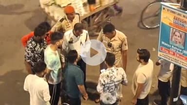 बरेली: थाना कोतवाली क्षेत्र के नवल्टी चौराहे पर ट्रैफिक पुलिस कर्मी से बाइक सवार के विवाद का वीडियो हुआ वायरल